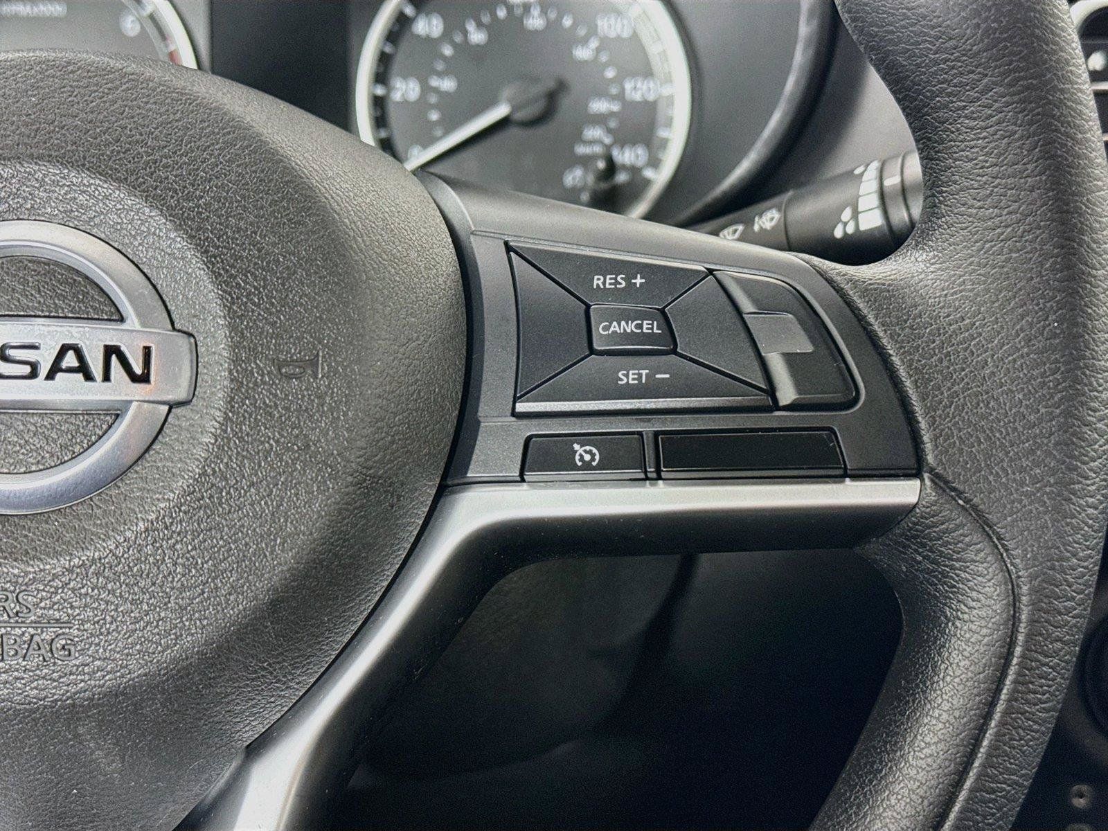 Used 2020 Nissan Versa S FWD image 17