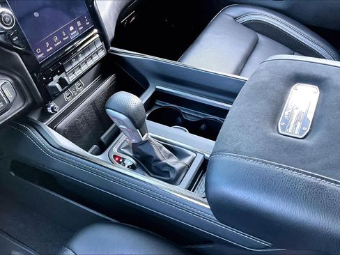 Used 2025 RAM 1500 RHO image 15