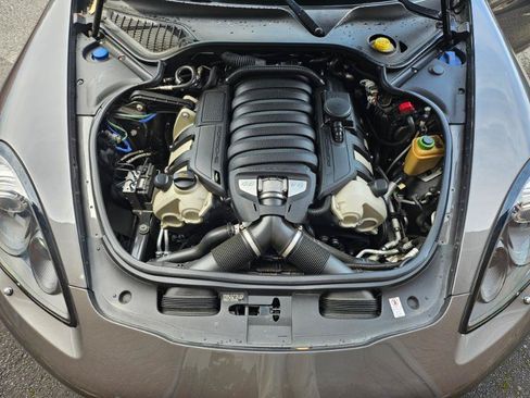 Used 2013 Porsche Panamera S RWD image 24
