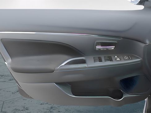 Used 2023 Mitsubishi Outlander Sport LE image 23