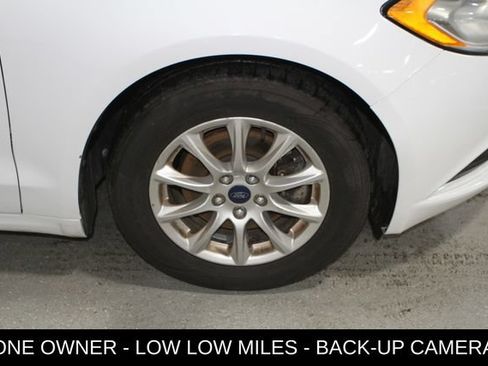 Used 2018 Ford Fusion S FWD image 6