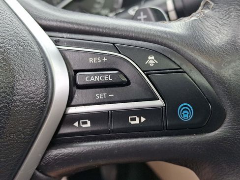 Used 2021 INFINITI QX50 Essential w/ Convenience Package image 23