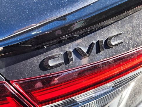 Used 2025 Honda Civic Sport image 6