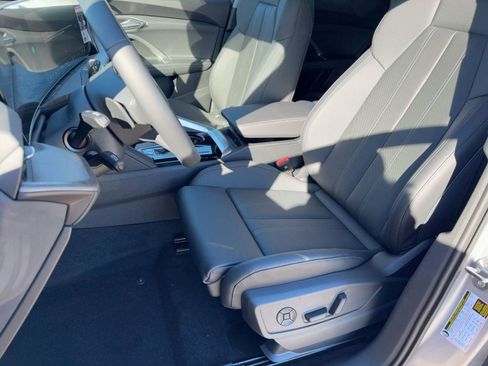 New 2025 Audi Q5 Premium Plus image 5