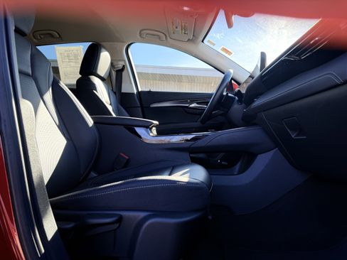 Used 2025 Buick Envision Preferred image 12