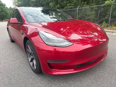 Used 2021 Tesla Model 3 Long Range AWD/4WD image 3