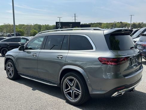 Certified 2025 Mercedes-Benz GLS 450 4MATIC image 6