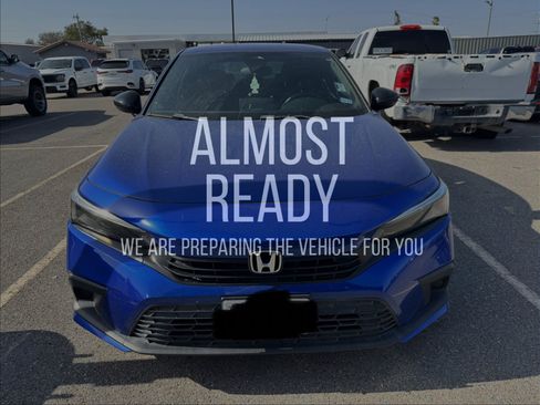 Used 2022 Honda Civic Sport image 1