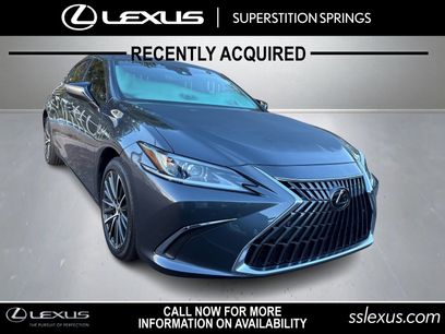 Used 2024 Lexus ES 300h w/ Premium Package