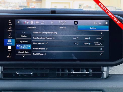 Used 2024 Jeep Wrangler Sahara w/ Safety Group image 5