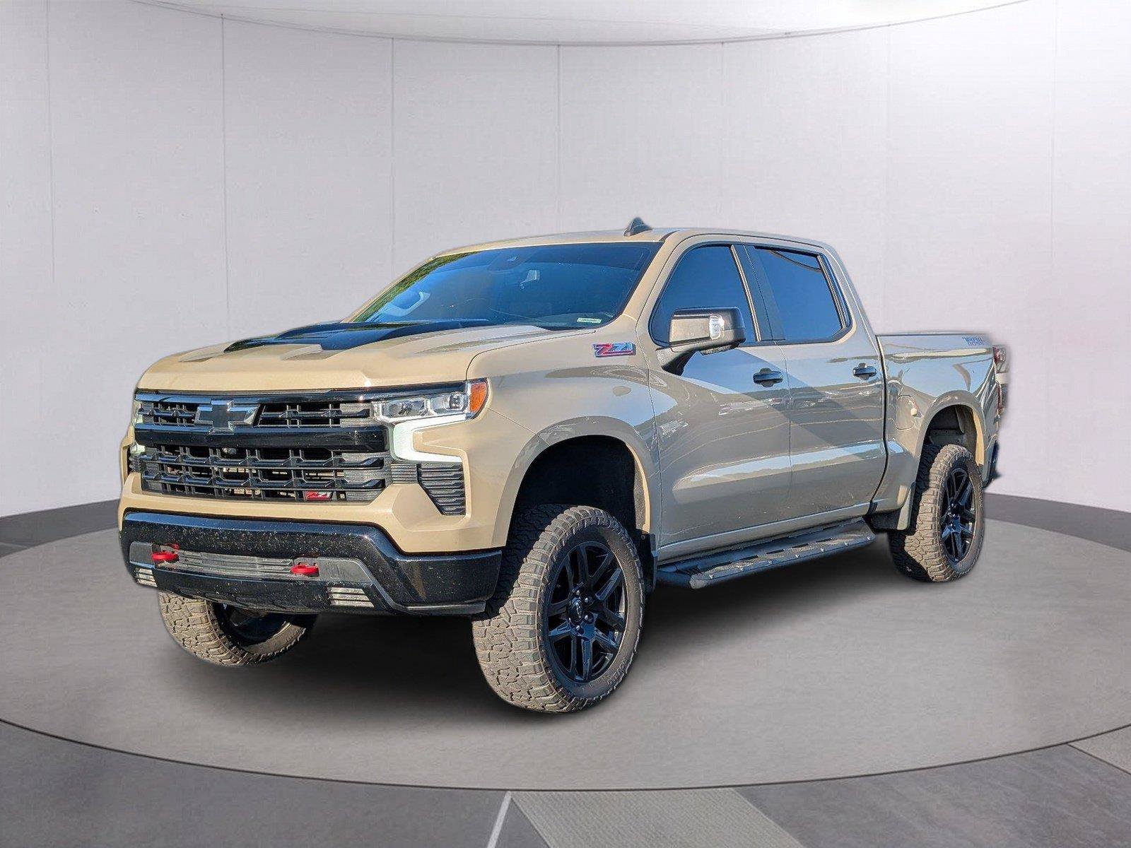 Used 2022 Chevrolet Silverado 1500 LT Trail Boss w/ LT Trail Boss Premium Package AWD/4WD image 1