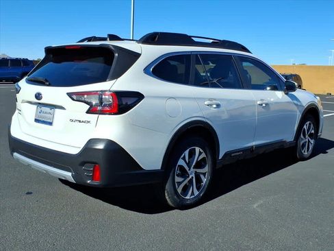 Certified 2022 Subaru Outback Limited image 7