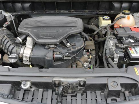 Used 2017 Cadillac XT5 FWD image 25