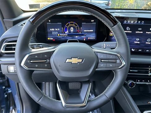 New 2026 Chevrolet Traverse LT w/ Enhanced Driving Package image 16