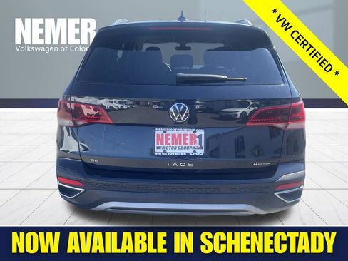 Used 2024 Volkswagen Taos SE AWD/4WD image 4