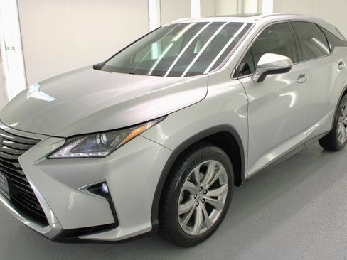Used 2017 Lexus RX 350 FWD w/ Premium Package image 5