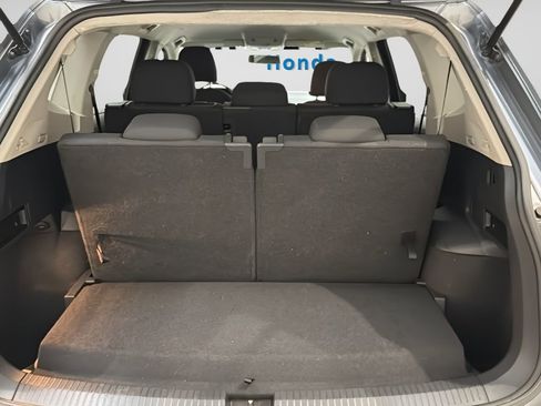 Used 2020 Volkswagen Tiguan S w/ 3rd Row Seat Package AWD/4WD image 16