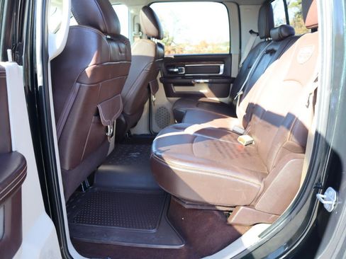 Used 2017 RAM 2500 Longhorn AWD/4WD image 16