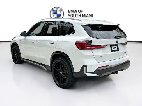 Certified 2025 BMW X1 xDrive28i w/ Convenience Package image 5