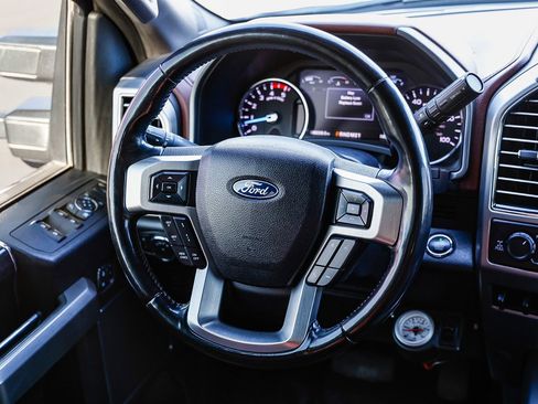 Used 2019 Ford F350 Platinum w/ Platinum Ultimate Package image 13