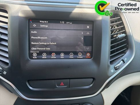 Certified 2019 Jeep Cherokee Latitude w/ Popular Appearance Group FWD image 66