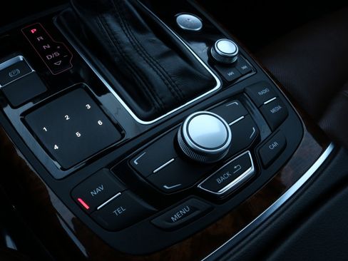 Used 2015 Audi A6 3.0T Prestige w/ Prestige Package image 40