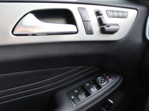Used 2014 Mercedes-Benz ML 350 2WD w/ Premium 1 Package image 46