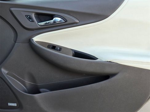 Used 2024 Chevrolet Malibu LT image 27