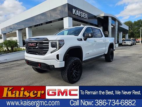 Used 2025 GMC Sierra 1500 AT4 w/ AT4 Premium Package image 1