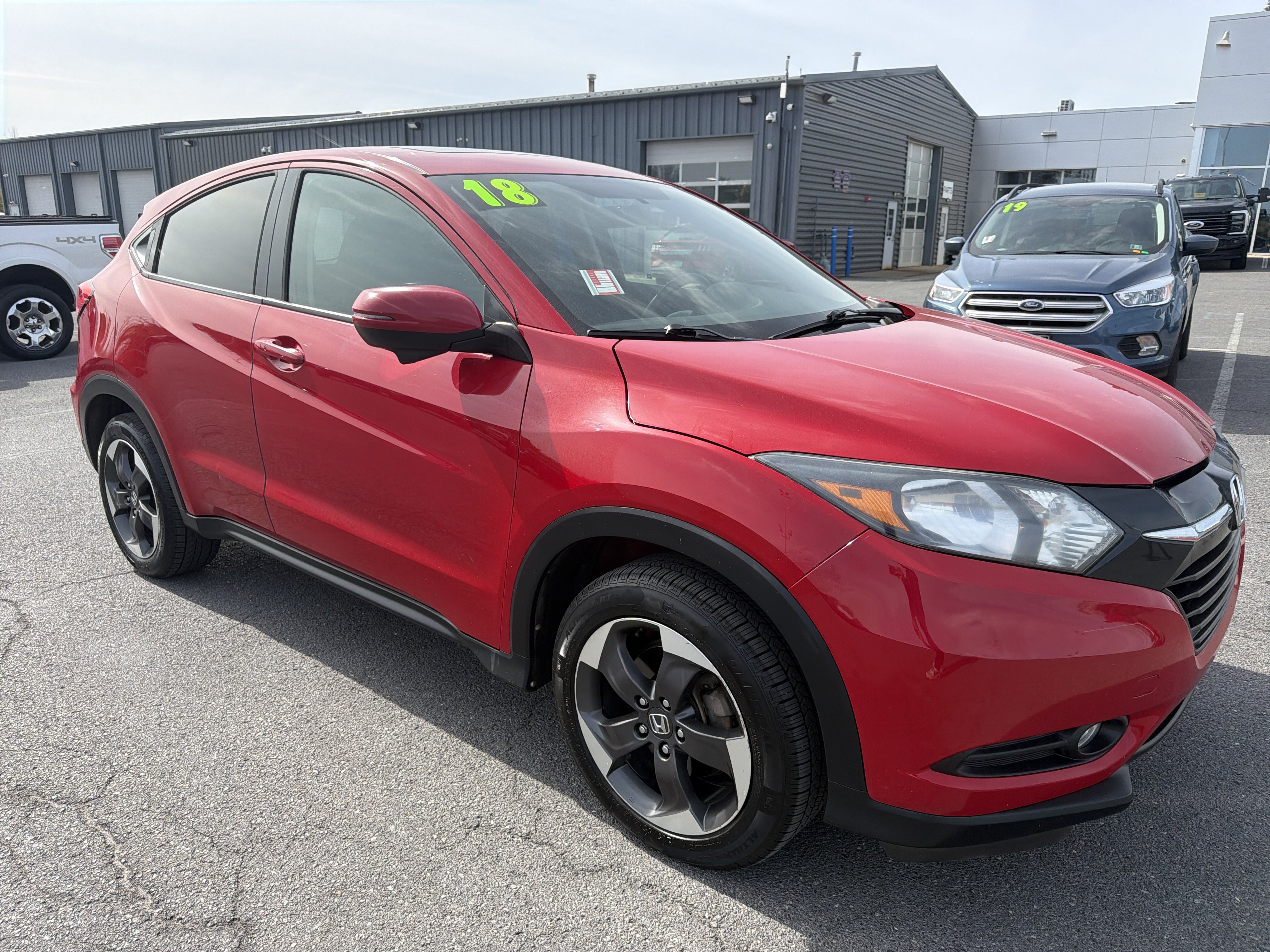 Used 2018 Honda HR-V EX image 1