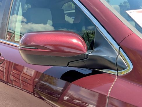 Used 2017 Honda CR-V Touring image 13
