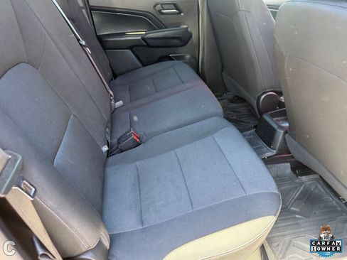 Used 2023 Chevrolet Colorado W/T RWD image 12