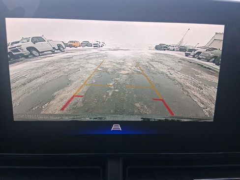 Used 2024 Chevrolet Trax ACTIV w/ Sunroof Package image 26