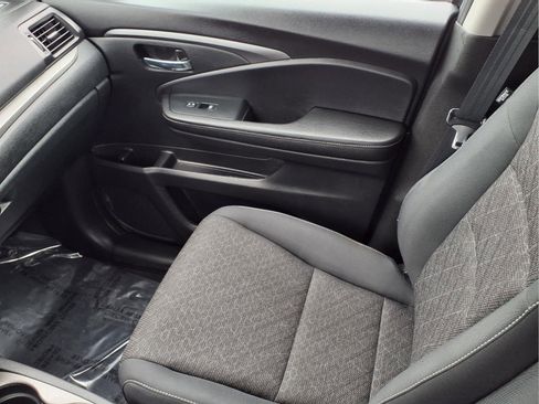 Certified 2023 Honda Ridgeline Sport image 16