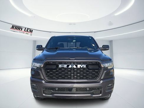 Used 2025 RAM 1500 Big Horn AWD/4WD image 8