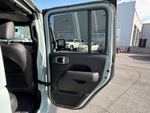 Used 2023 Jeep Wrangler Sahara w/ LED Lighting Group image 17