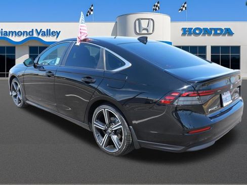 Used 2023 Honda Accord Sport image 4