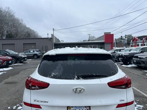 Used 2019 Hyundai Tucson SE image 6