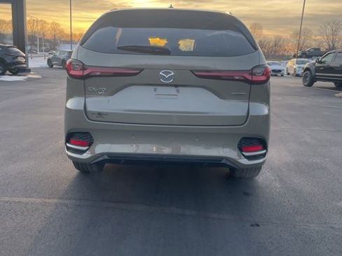 Certified 2025 MAZDA CX-70 3.3 Turbo S w/ Premium Package image 6