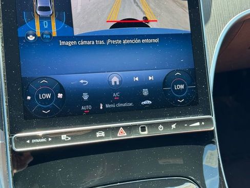 Used 2025 Mercedes-Benz C 300 4MATIC Sedan image 16