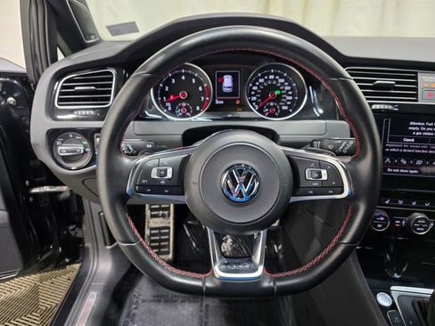 Used 2019 Volkswagen GTI Autobahn image 15