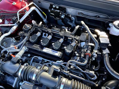 Used 2018 Honda Accord EX image 33