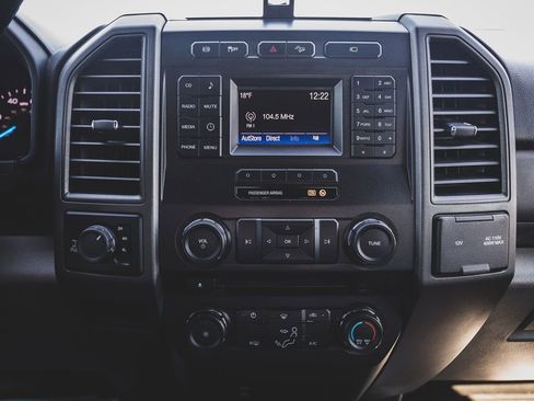 Used 2017 Ford F250 XL w/ STX Appearance Package image 3