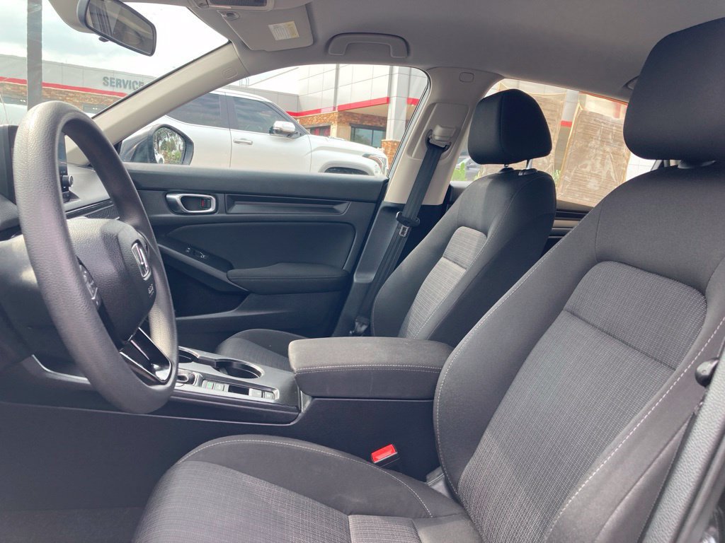 Used 2025 Honda Civic LX image 9