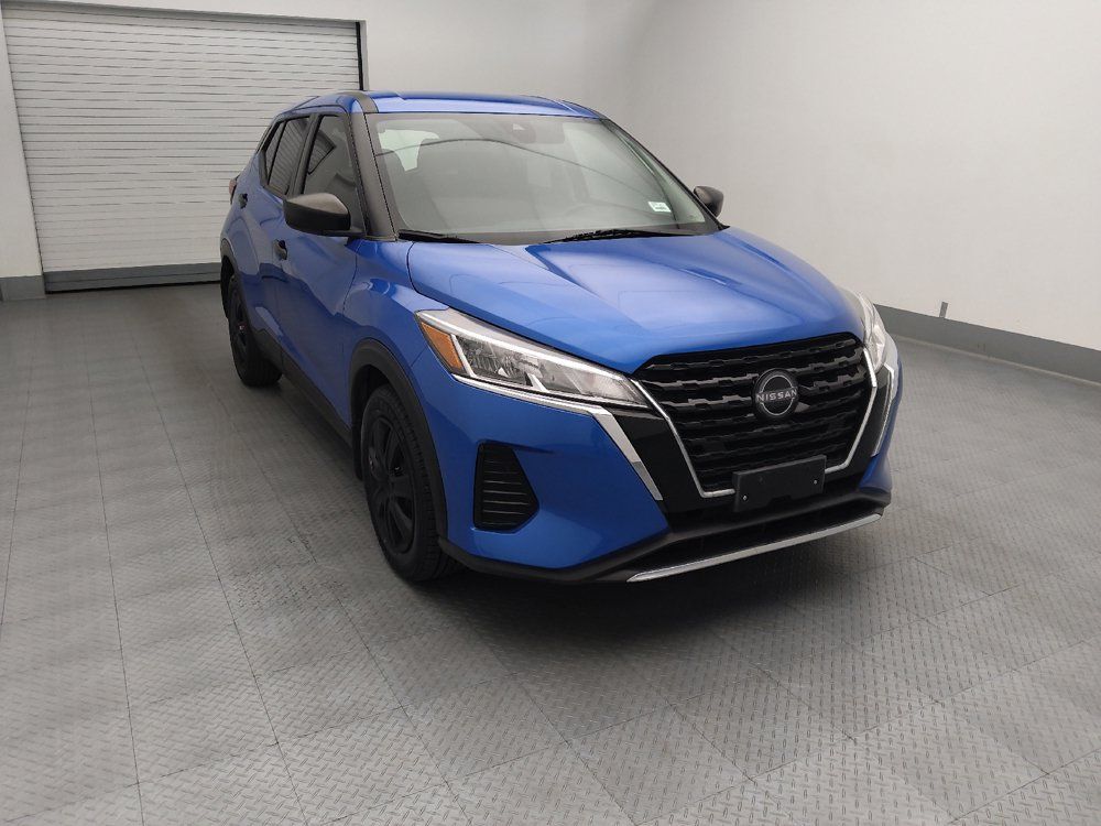 Used 2023 Nissan Kicks S FWD image 14
