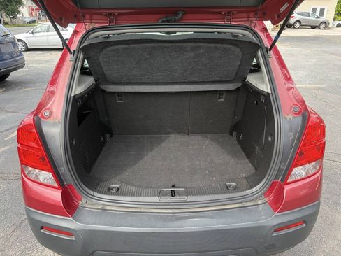 Used 2015 Chevrolet Trax LS w/ LPO, Protection Package FWD image 16