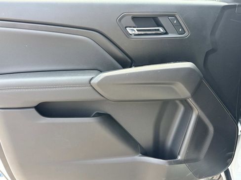 New 2025 Chevrolet Colorado LT image 8