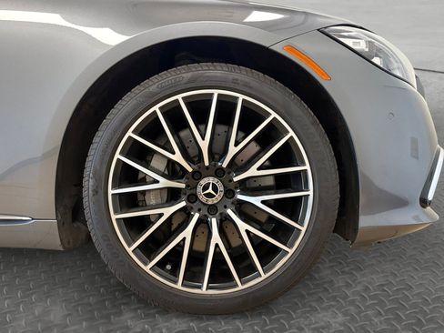 Used 2023 Mercedes-Benz S 580 4MATIC Sedan image 42