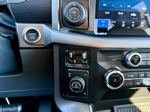 Certified 2025 Ford F150 XLT w/ Equipment Group 303A High image 29