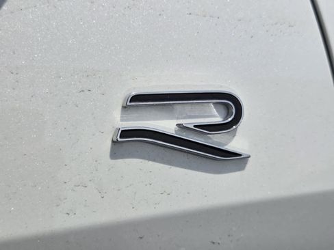 New 2026 Volkswagen Tiguan SEL R-Line AWD/4WD image 19